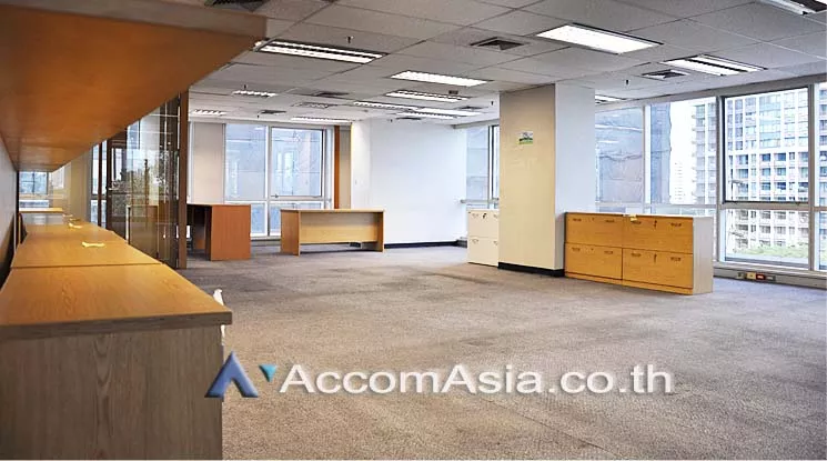  Office space For Rent in Ploenchit, Bangkok  near MRT Lumphini (AA15851)